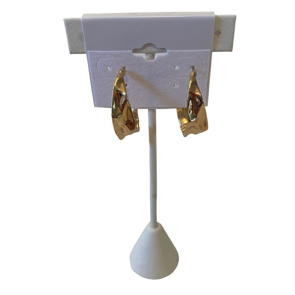 Shiny Gold Toned Crinkle Hoop Earrings.